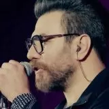 دانلود آهنگ گرشا رضایی به نام حالا مگه این عاشقی ول میکنه